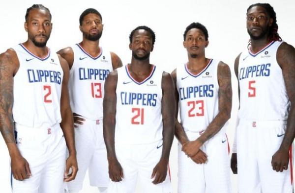 依托中前场 依托中前场